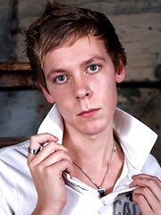 Young gay model Noah James solo posing