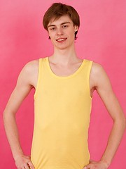 Exclusive photos of a straight 18 y.o. man Joel Martin are right here