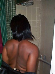 Sexy amateur chocolate girl