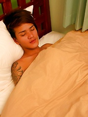 Two Horny Thai Boys Yai & Gus in Wake Up Cock